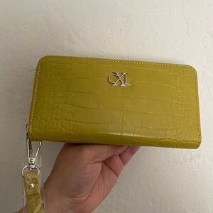 CXL Croc Embossed Zip Around Wristlet Wallet Yellow Green NWT